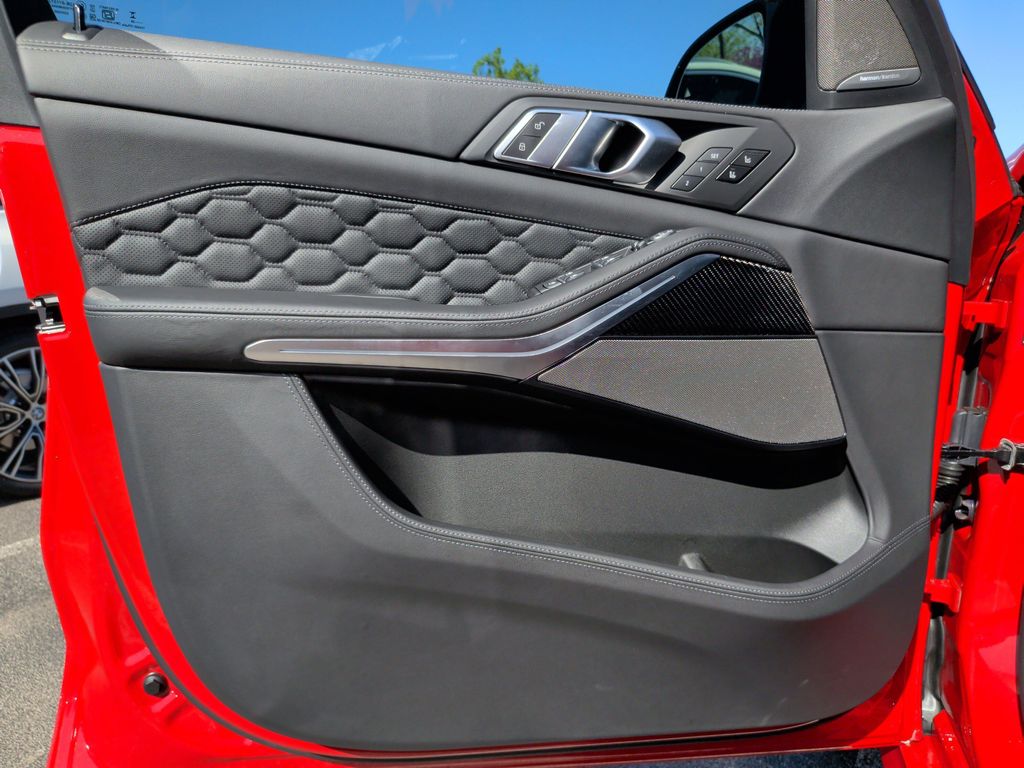 2026 BMW X5 M BASE — миниатюра 30