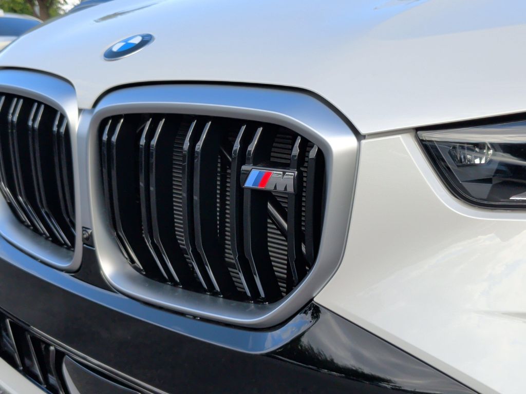 2026 BMW X5 M60I — миниатюра 13