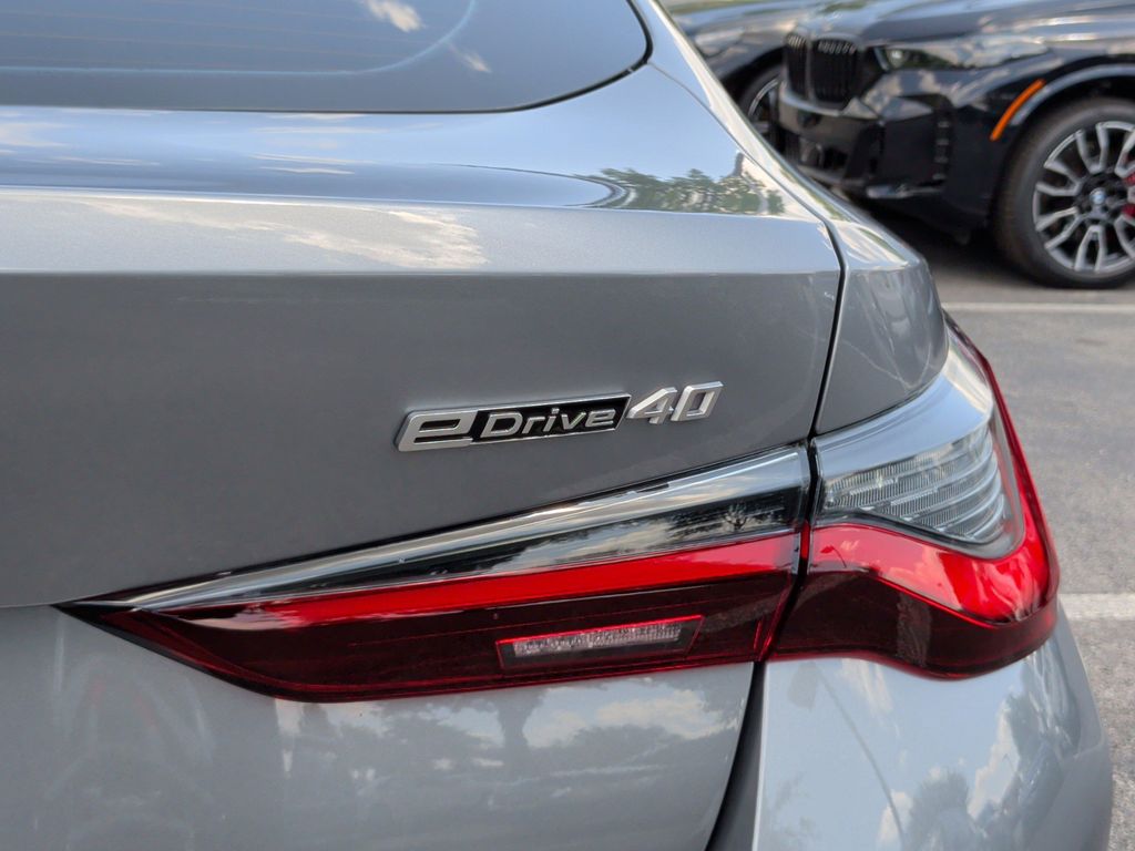 2026 BMW I4 GRAN COUPE EDRIVE40 — миниатюра 11