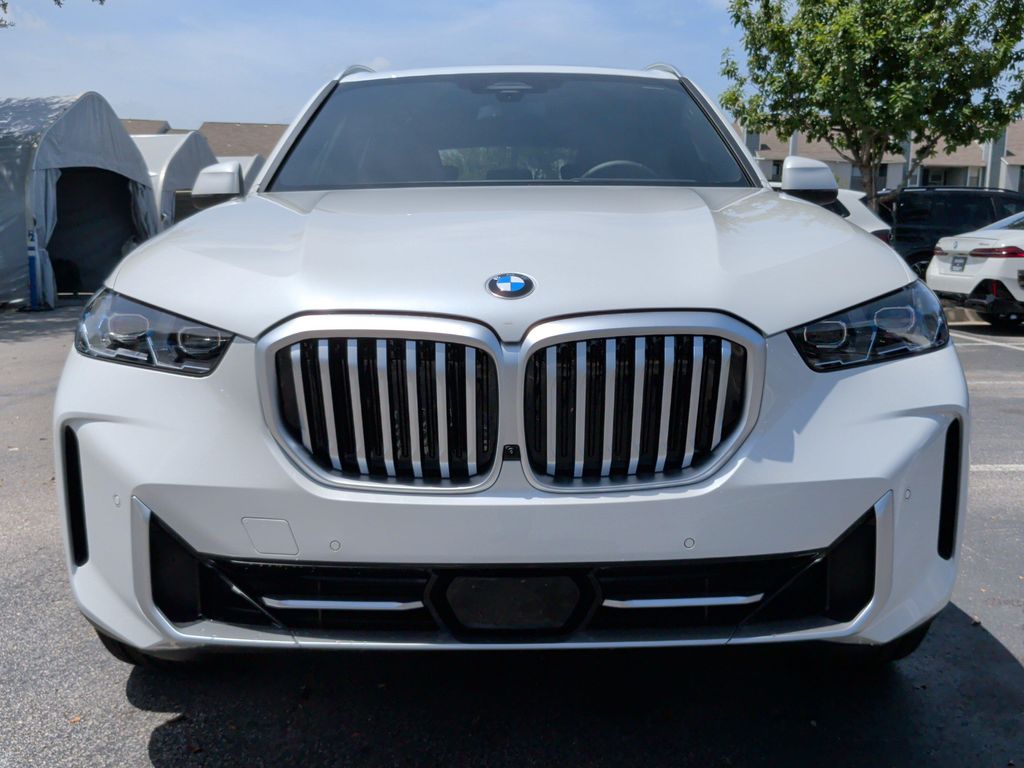 صورة 5 لـ 2026 BMW X5 SDRIVE40I