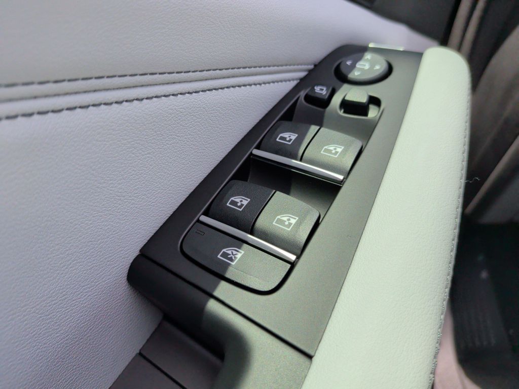 2026 BMW X5 SDRIVE40I — миниатюра 30