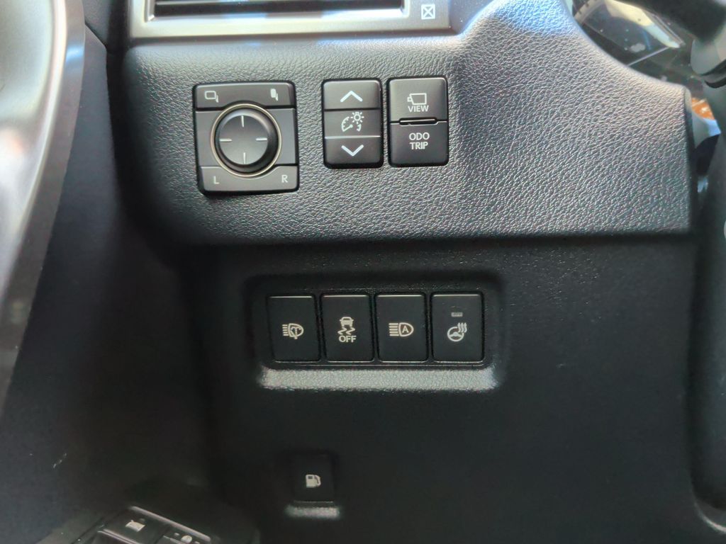 صورة مصغرة 22 لـ 2023 Lexus GX 460 BASE