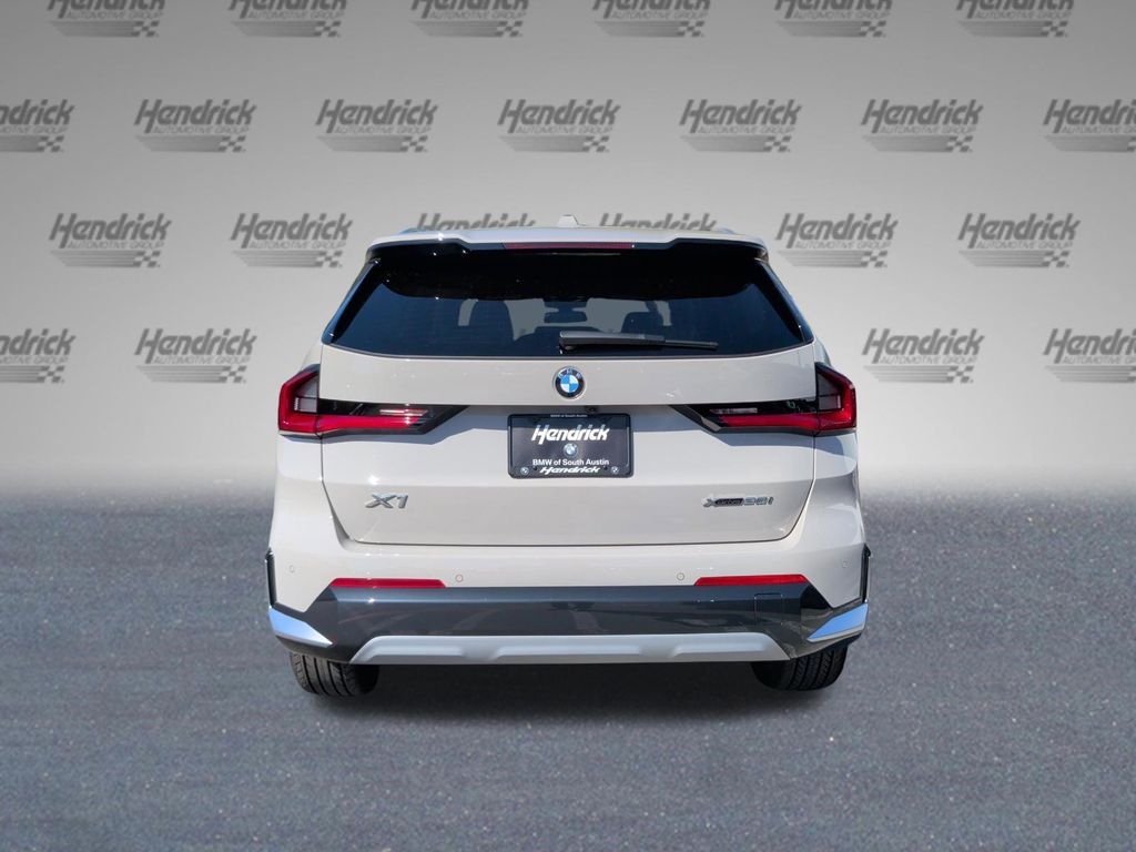 2026 BMW X1 XDRIVE28I photo 8