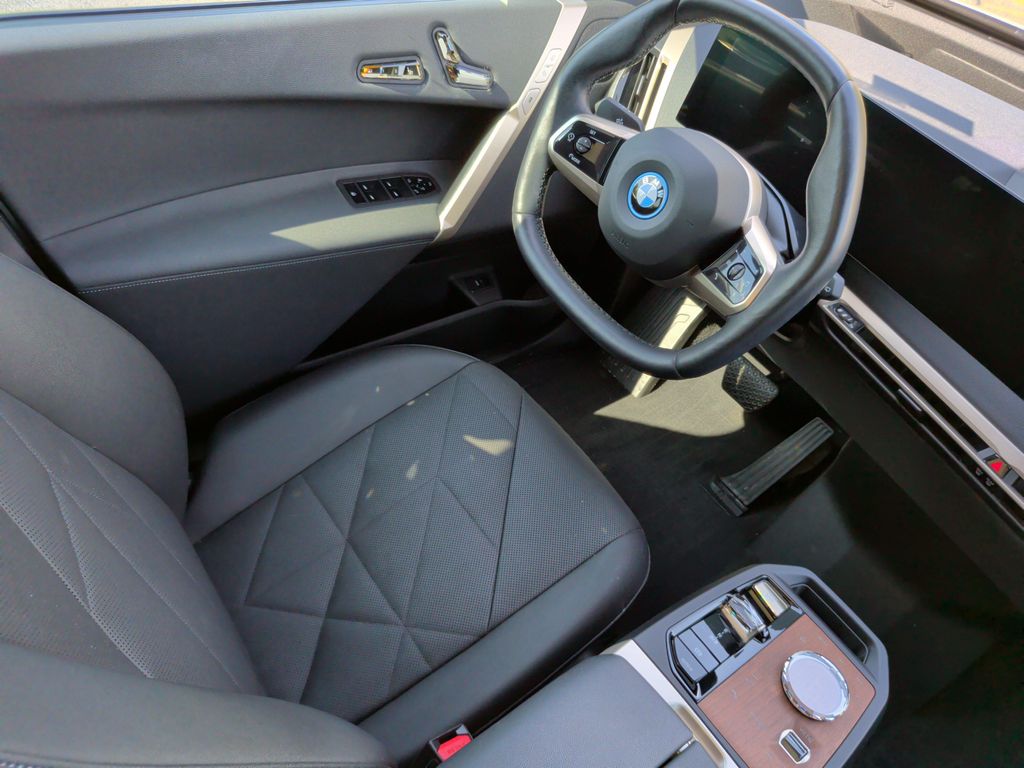 صورة مصغرة 35 لـ 2024 BMW IX XDRIVE50