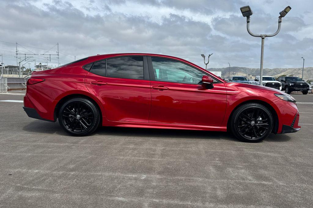 TOYOTA CAMRY - 3