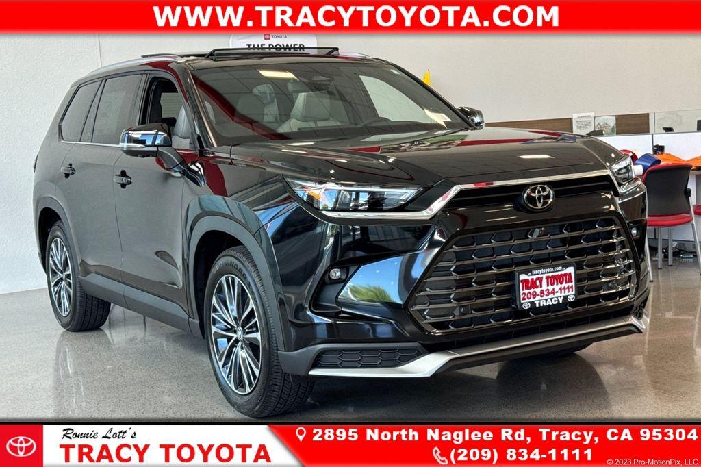 New 2026 Toyota Grand Highlander Hybrid MAX Platinum