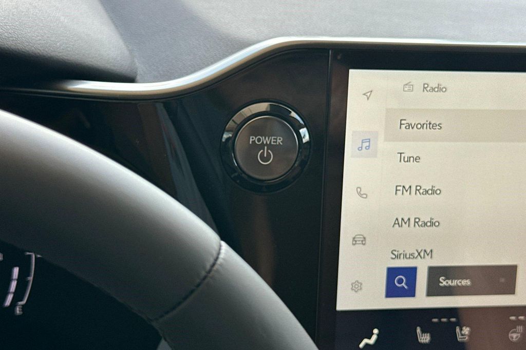 صورة مصغرة 15 لـ 2026 Lexus NX 450H+ PREMIUM