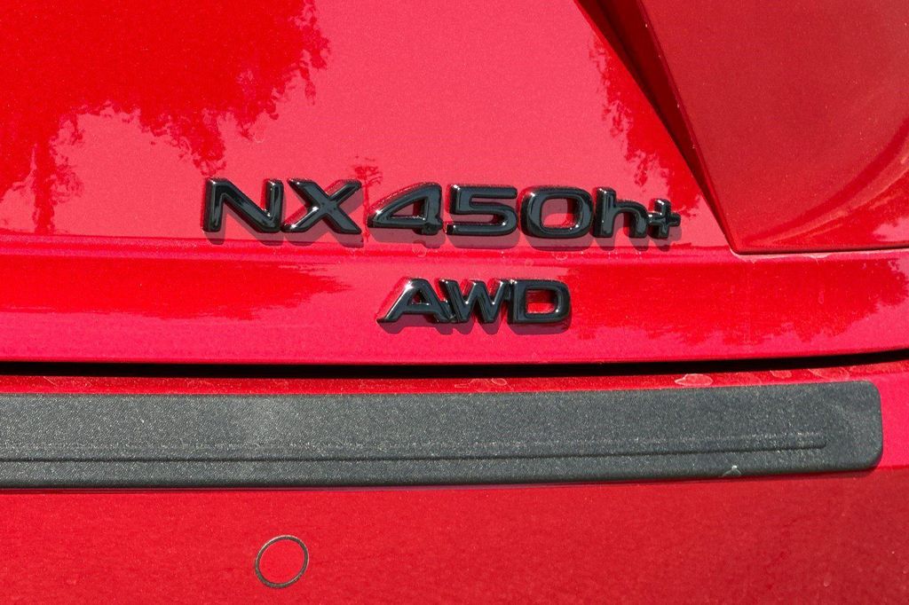 صورة مصغرة 25 لـ 2026 Lexus NX 450H+ PREMIUM