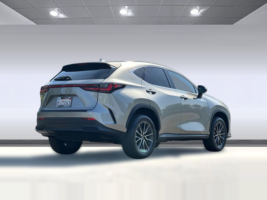 2024 Lexus NX 350H AWD 照片 8