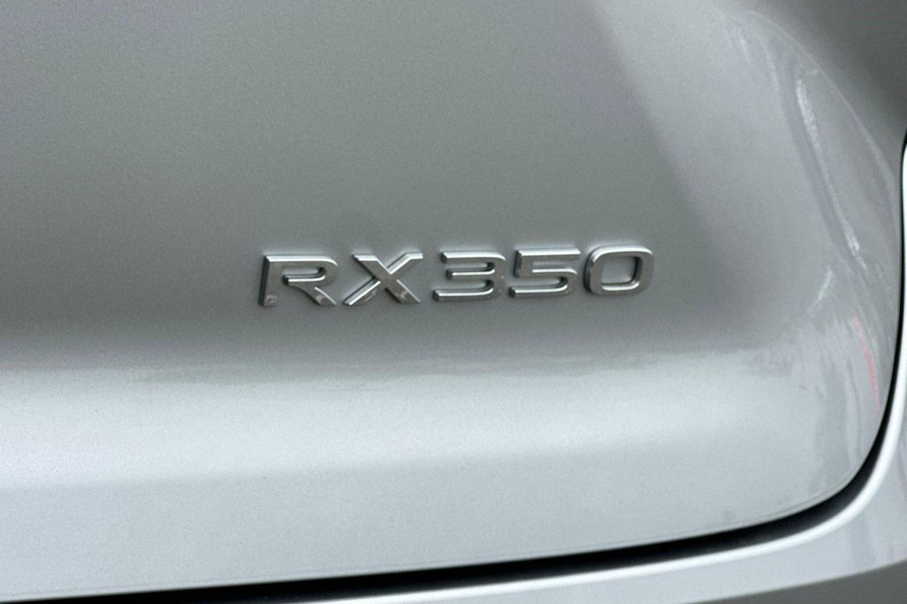 صورة مصغرة 26 لـ 2024 Lexus RX 350 BASE