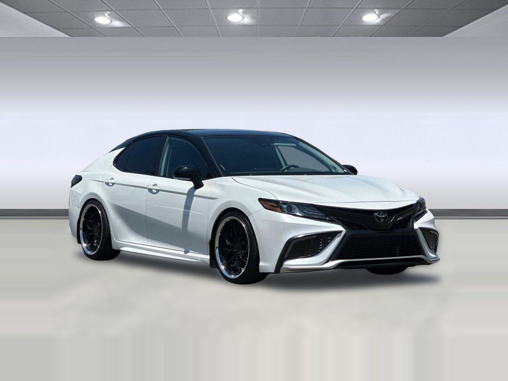 صورة 6 لـ 2023 Toyota CAMRY XSE