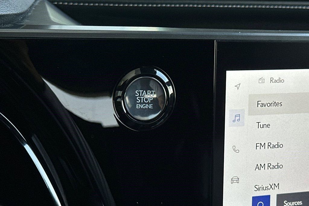صورة مصغرة 33 لـ 2024 Lexus RX 350 BASE