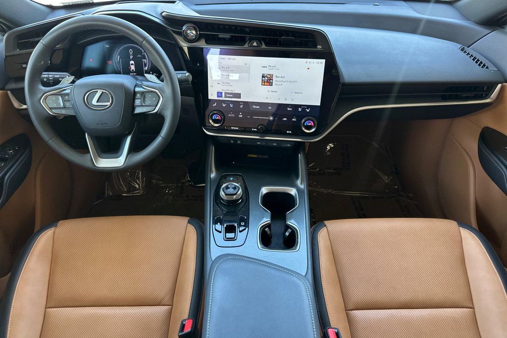 2023 Lexus RZ 450E RZ 450E PREMIUM — фото 16