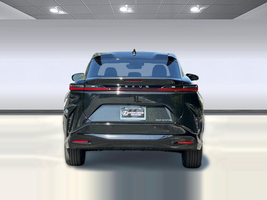 صورة 9 لـ 2026 Lexus NX 350 PREMIUM