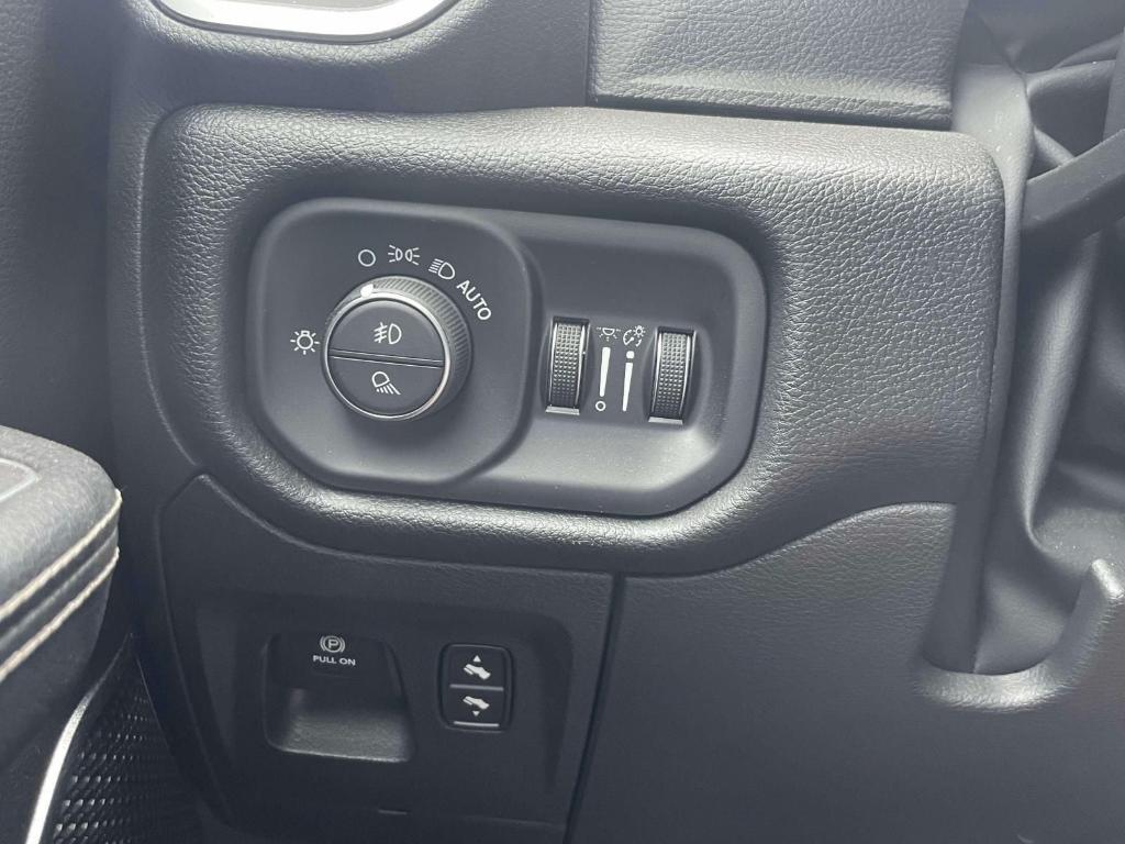 2023 RAM 1500 LARAMIE 缩略图 22