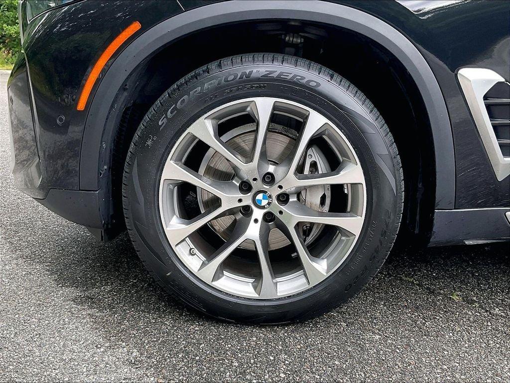 صورة 7 لـ 2024 BMW X5 XDRIVE40I