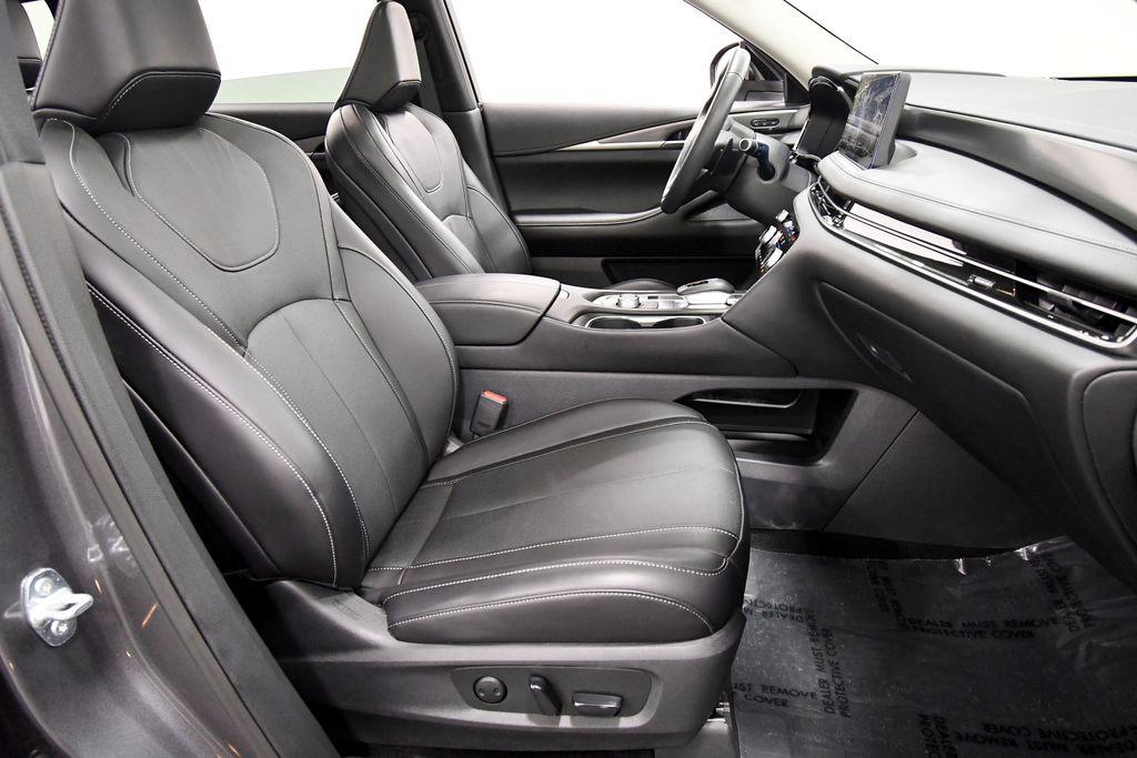 صورة مصغرة 19 لـ 2025 Infiniti QX60 LUXE