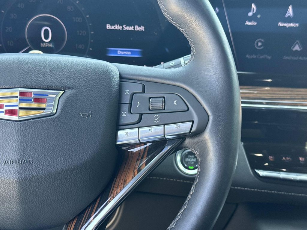 2024 Cadillac ESCALADE PREMIUM LUXURY thumbnail 18