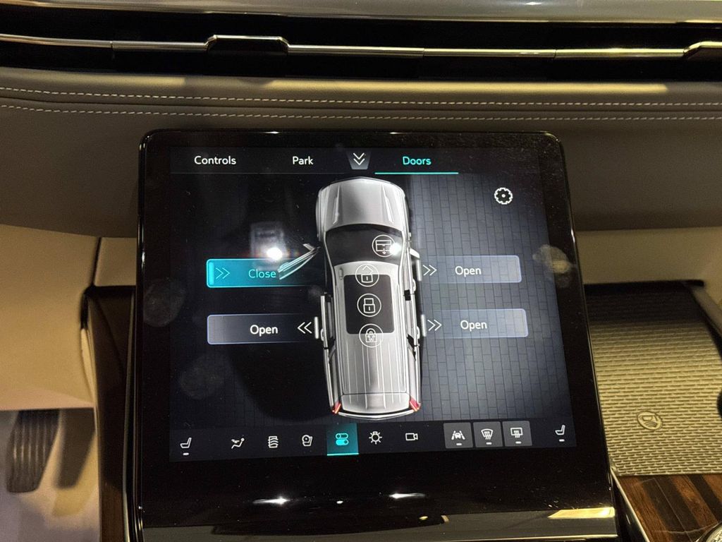 صورة مصغرة 21 لـ 2026 Cadillac ESCALADE ESV SPORT PLATINUM