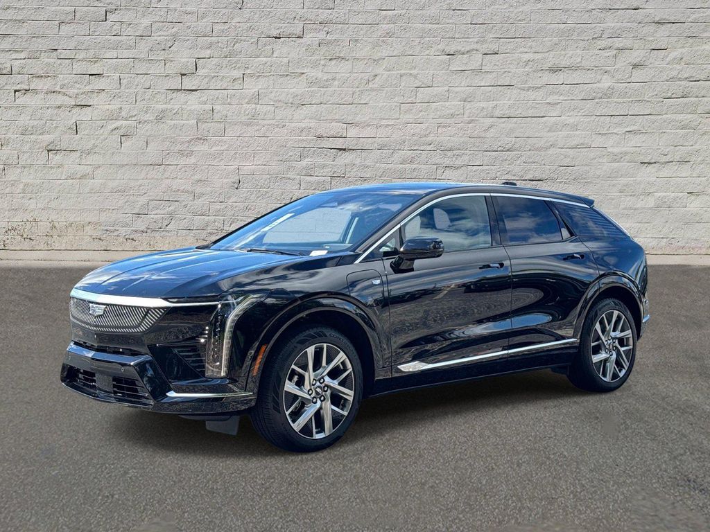 New 2026 Cadillac OPTIQ Luxury