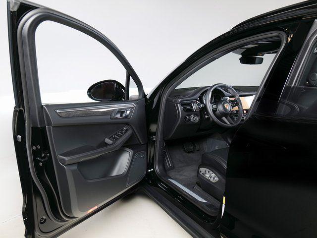 2026 Porsche MACAN — миниатюра 30