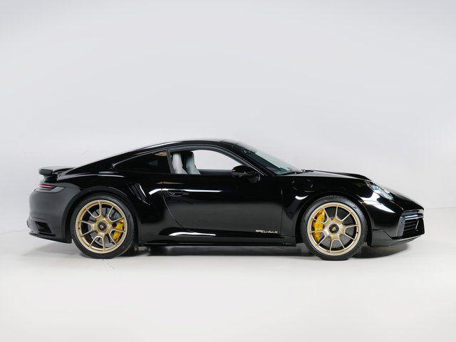 PORSCHE 911 TURBO S - 8