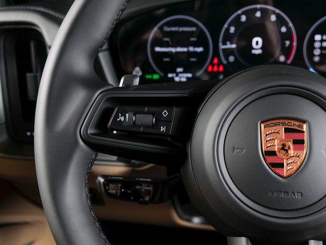 2026 Porsche CAYENNE — миниатюра 22