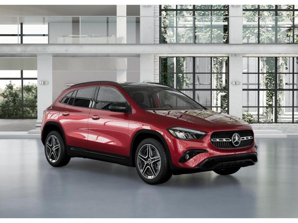MERCEDES-BENZ GLA - 10