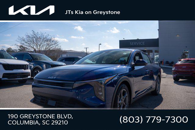 New 2025 Kia K4 LXS