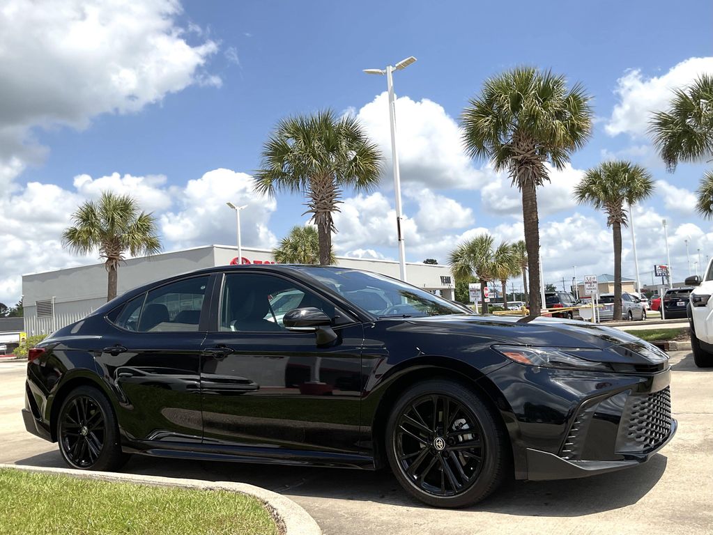 TOYOTA CAMRY - 6
