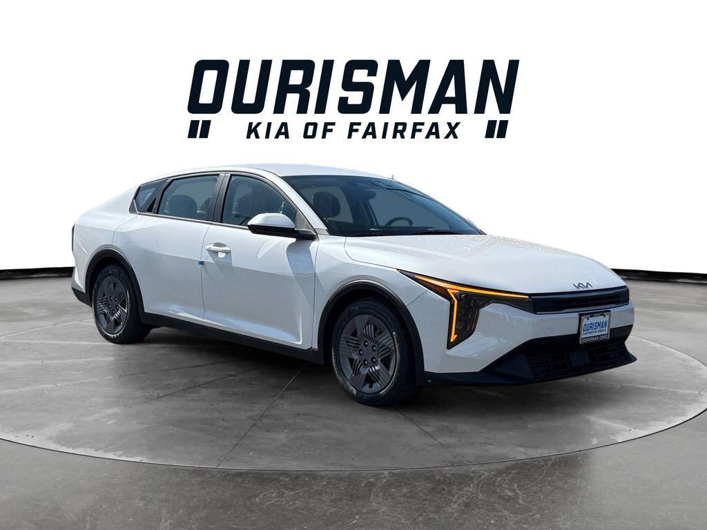 New 2026 Kia K4 LX