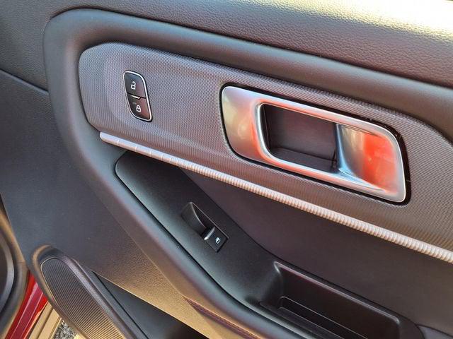 صورة مصغرة 86 لـ 2025 FORD EXPLORER ST-LINE