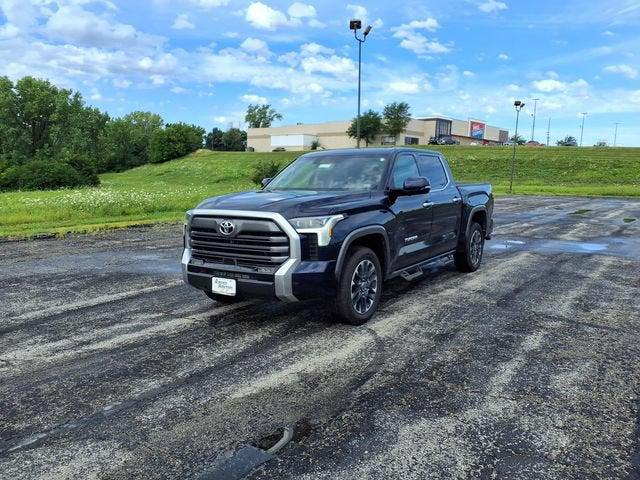 2024 Toyota TUNDRA LIMITED — миниатюра 12