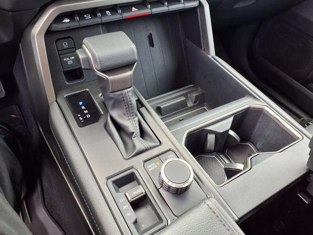 2024 Toyota TUNDRA LIMITED — миниатюра 34