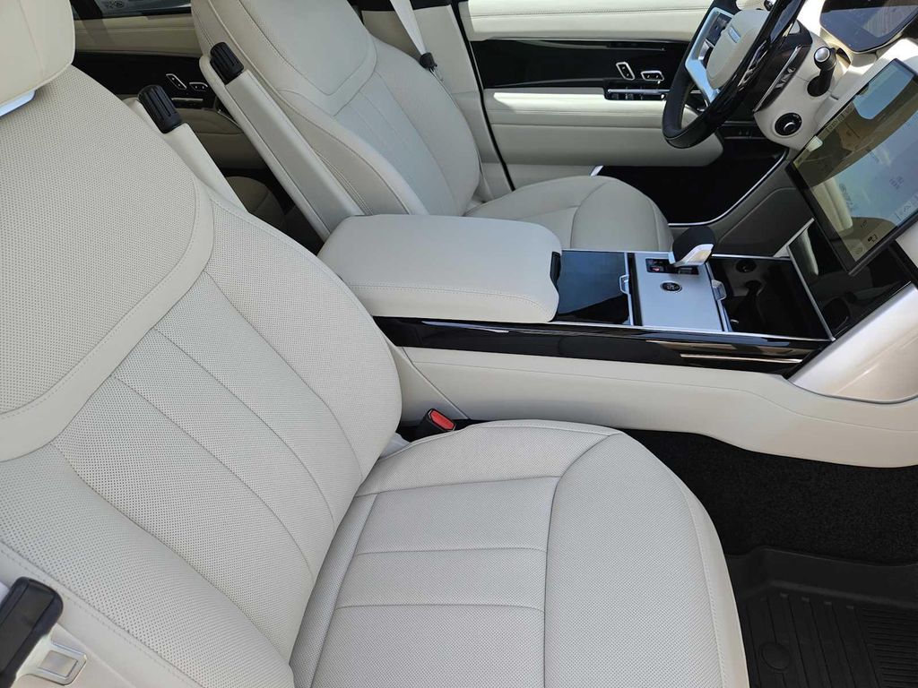 صورة مصغرة 13 لـ 2026 LAND Rover RANGE ROVER P530 SE 7 SEAT