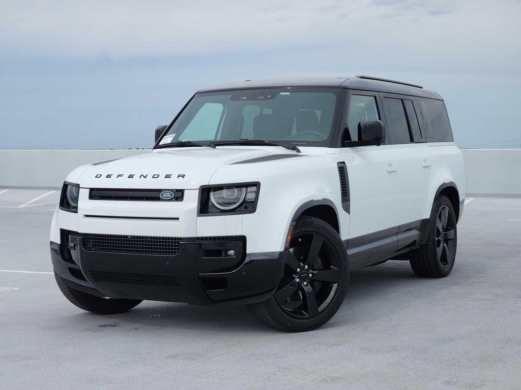 New 2026 Land Rover Defender P400 X-Dynamic SE