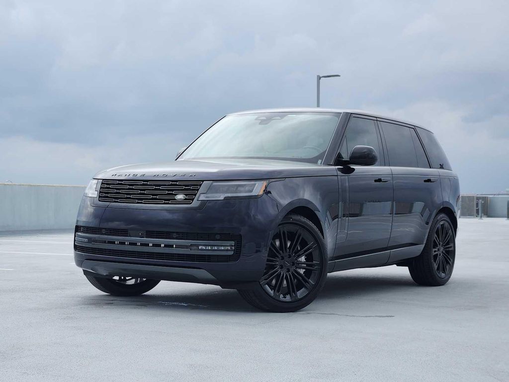 New 2026 Land Rover Range Rover P530 SE 7 Seat