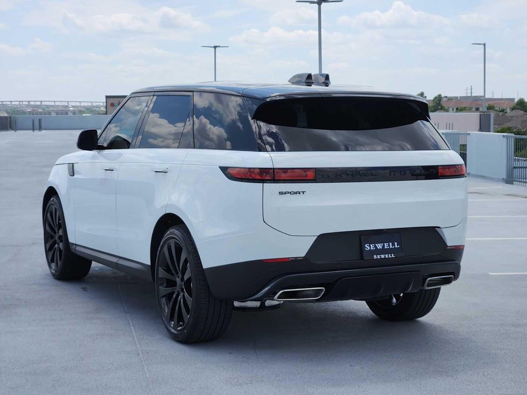 صورة 5 لـ 2026 LAND Rover RANGE ROVER SPORT SE