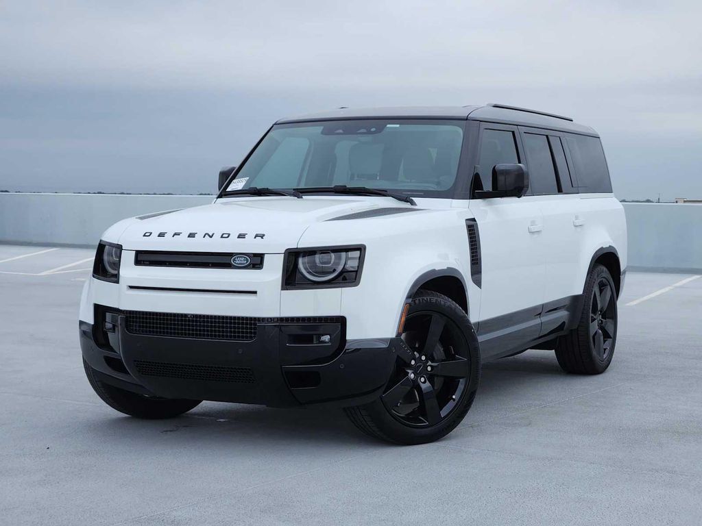 New 2026 Land Rover Defender P400 X-Dynamic SE