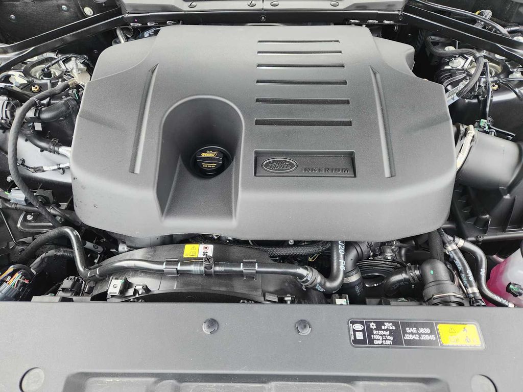 2026 LAND Rover DEFENDER X-DYNAMIC SE — миниатюра 32