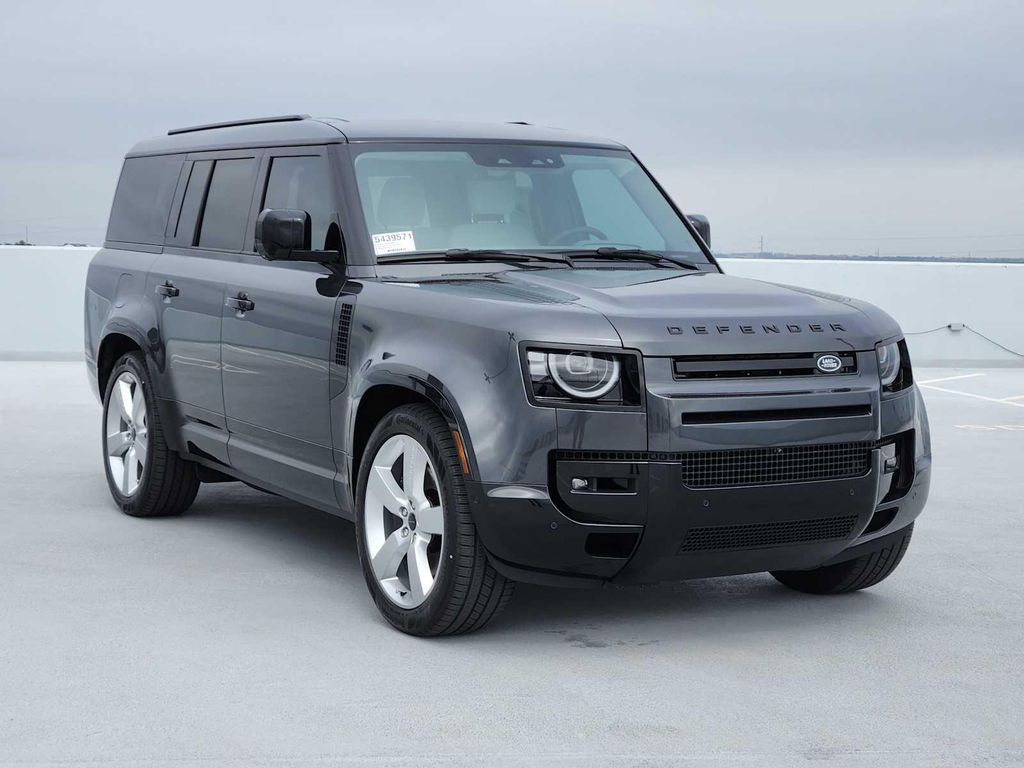 2026 LAND Rover DEFENDER X-DYNAMIC SE — фото 3