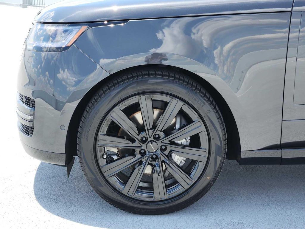 صورة 9 لـ 2026 LAND Rover RANGE ROVER P400 SE 7 SEAT