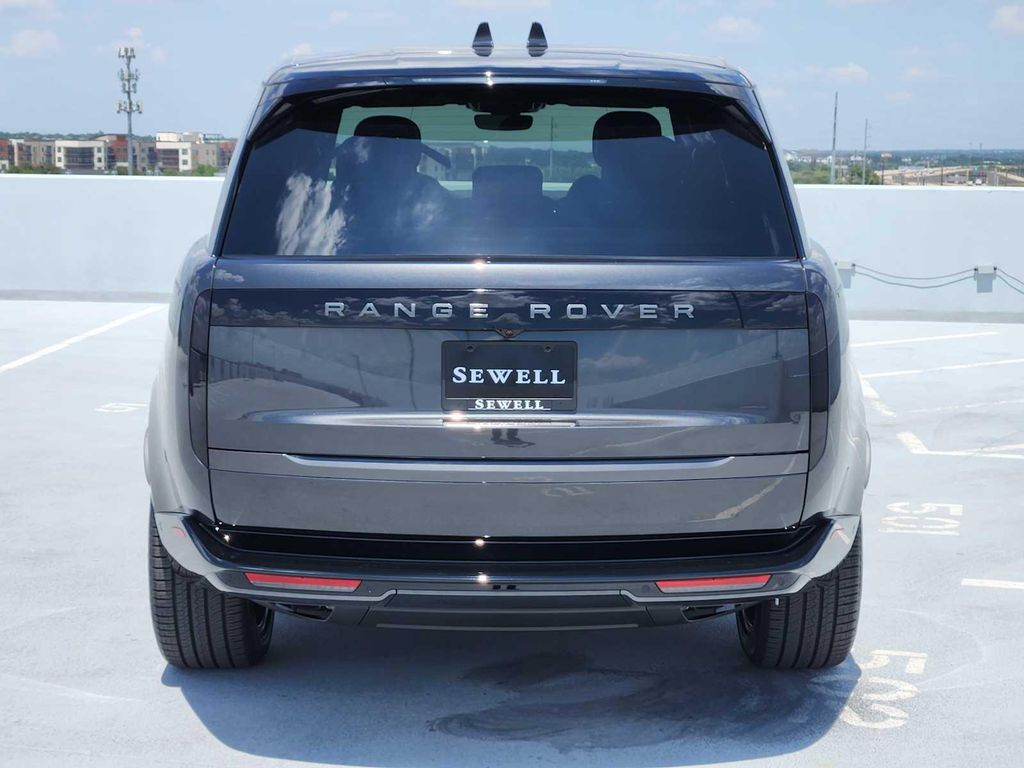 صورة 6 لـ 2026 LAND Rover RANGE ROVER P400 SE 7 SEAT