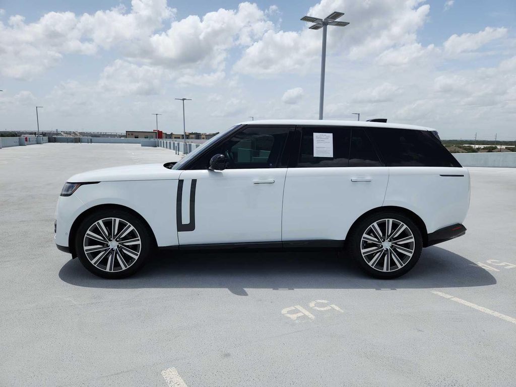 2023 LAND Rover RANGE ROVER P530 SE SWB — фото 4