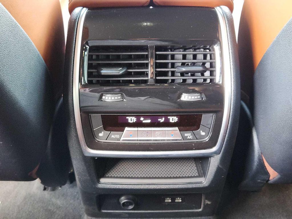 2024 BMW X5 M60I 缩略图 30