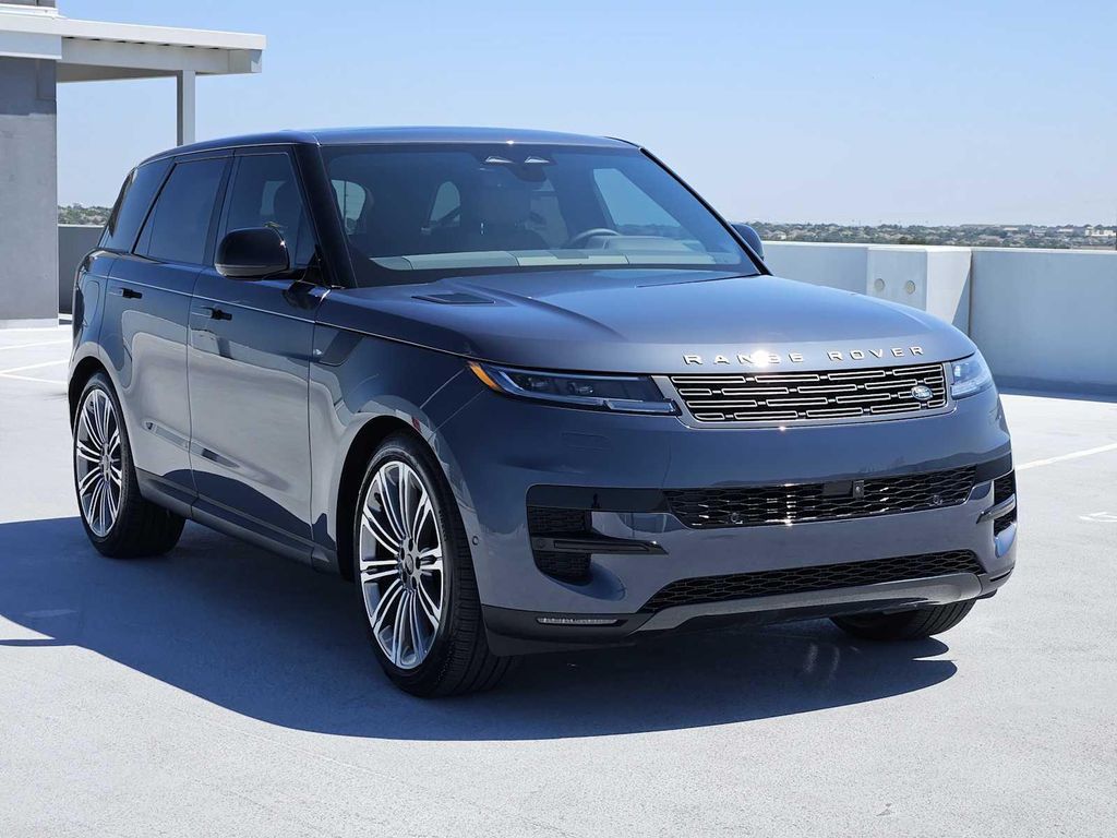 صورة 3 لـ 2026 LAND Rover RANGE ROVER SPORT SE