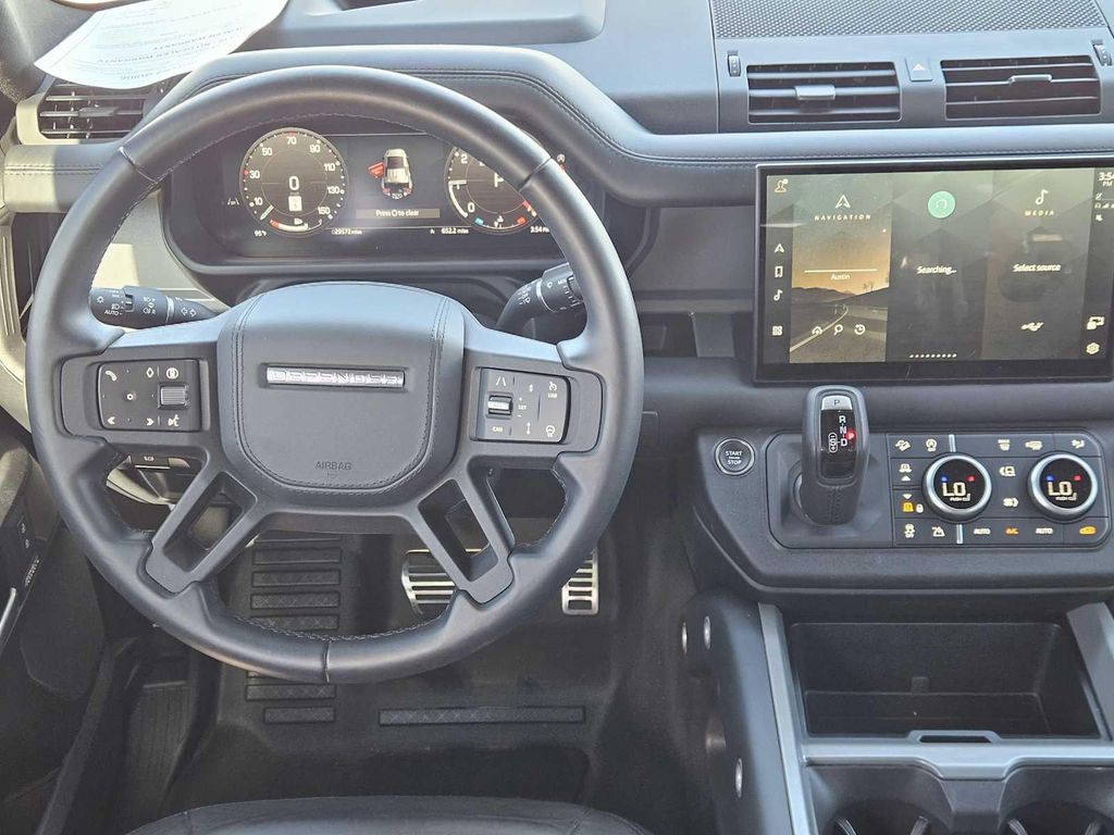 2025 LAND Rover DEFENDER 110 P400 X — миниатюра 26