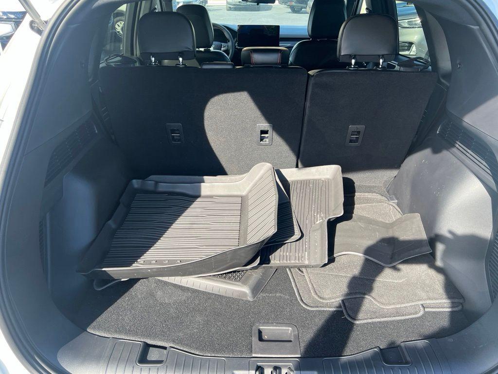 صورة مصغرة 20 لـ 2025 FORD ESCAPE ST-LINE