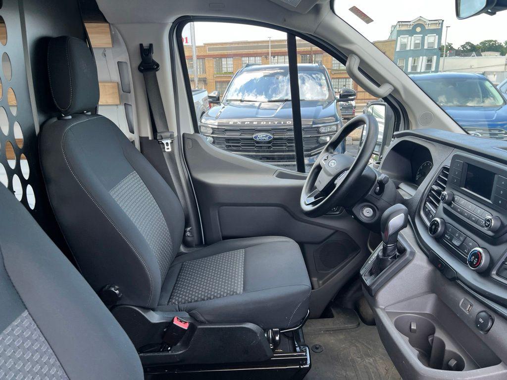 2025 FORD TRANSIT-250 BASE — миниатюра 15