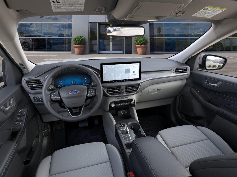 صورة 9 لـ 2024 FORD ESCAPE PHEV